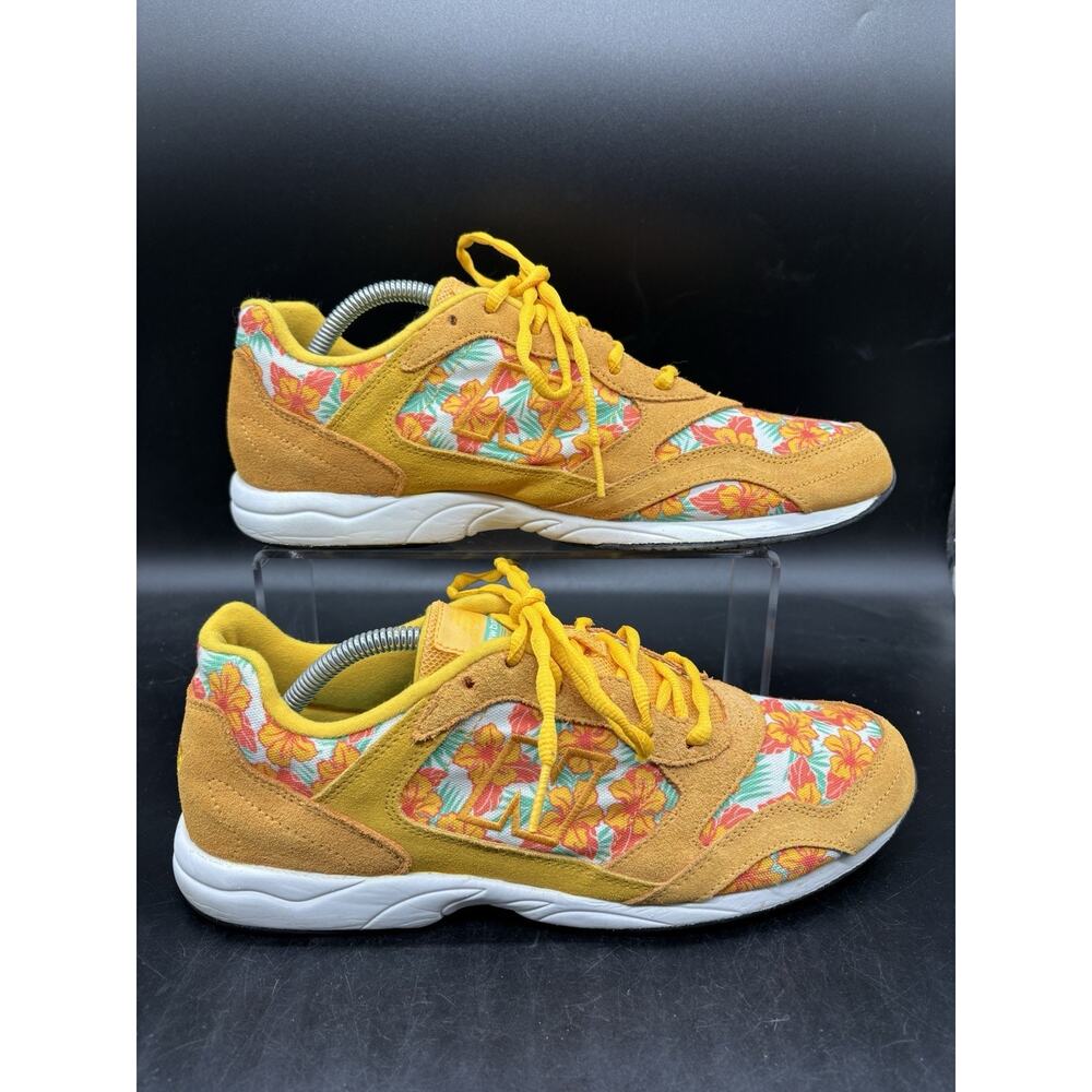 New Balance 205 x Urban Outfitters Yellow Suede Floral Canvas Sneakers Mens 10.5